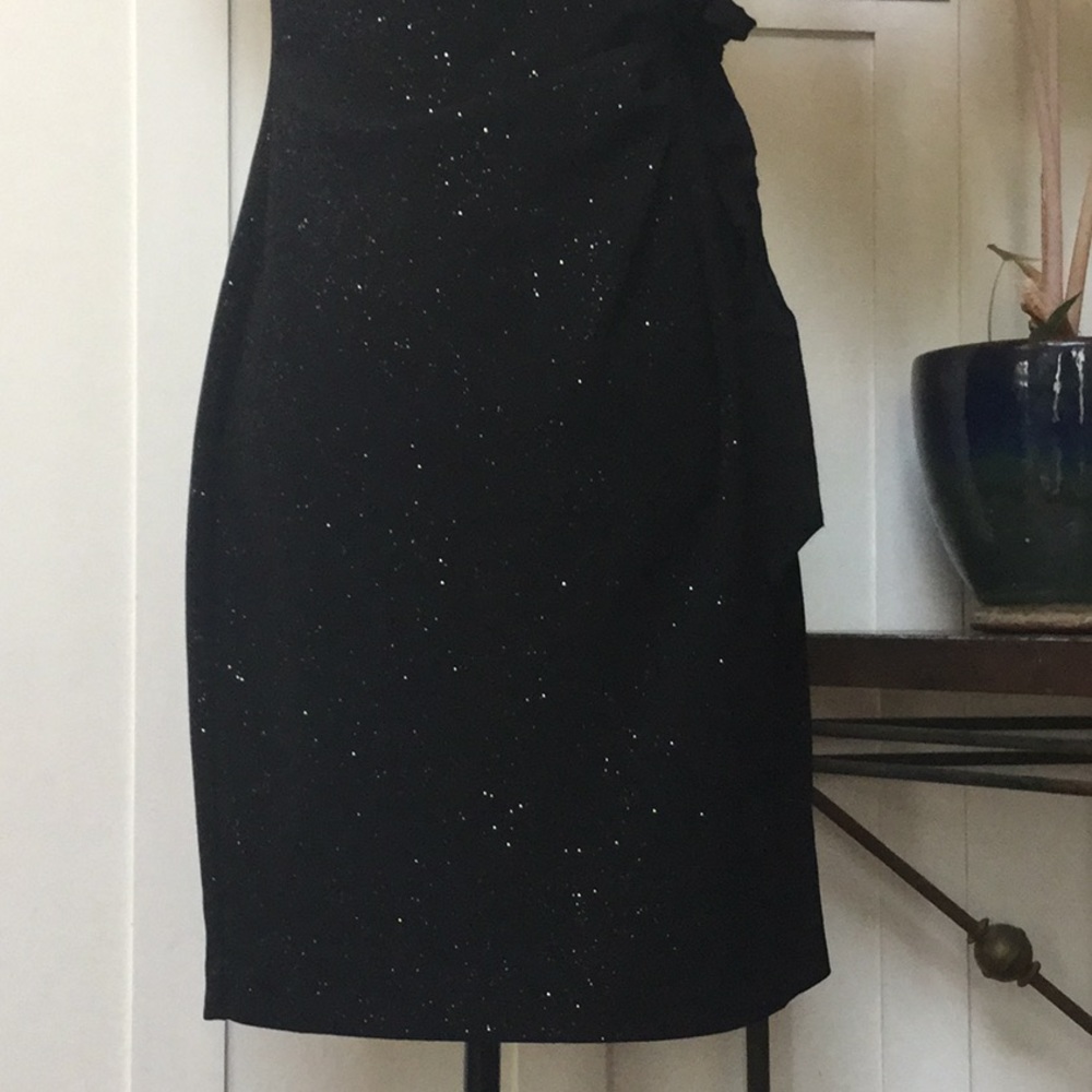 THE LIMITED Black Dress ✨ - Picture 4 of 5